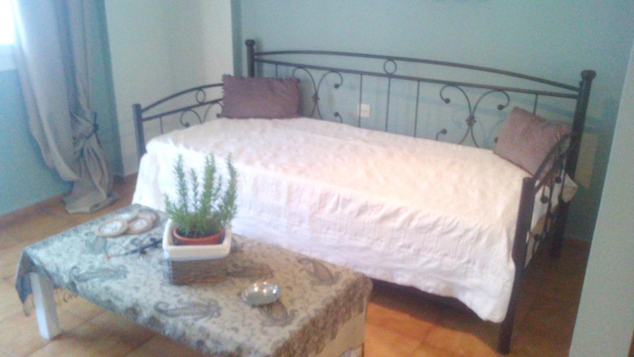 Estia Holiday Apartment & Studio วาธี ภายนอก รูปภาพ