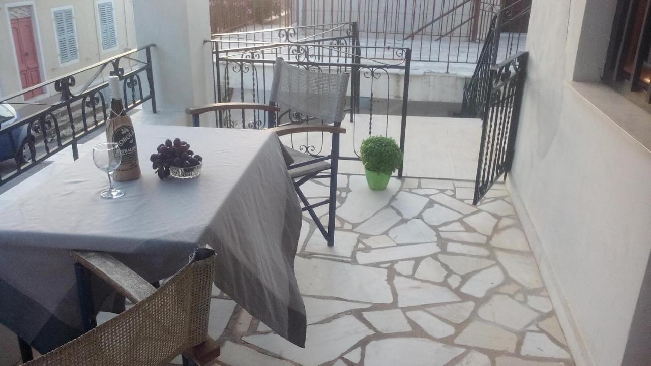 Estia Holiday Apartment & Studio วาธี ภายนอก รูปภาพ