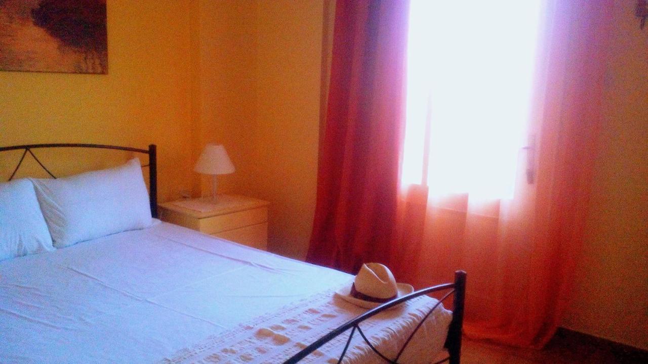 Estia Holiday Apartment & Studio วาธี ภายนอก รูปภาพ