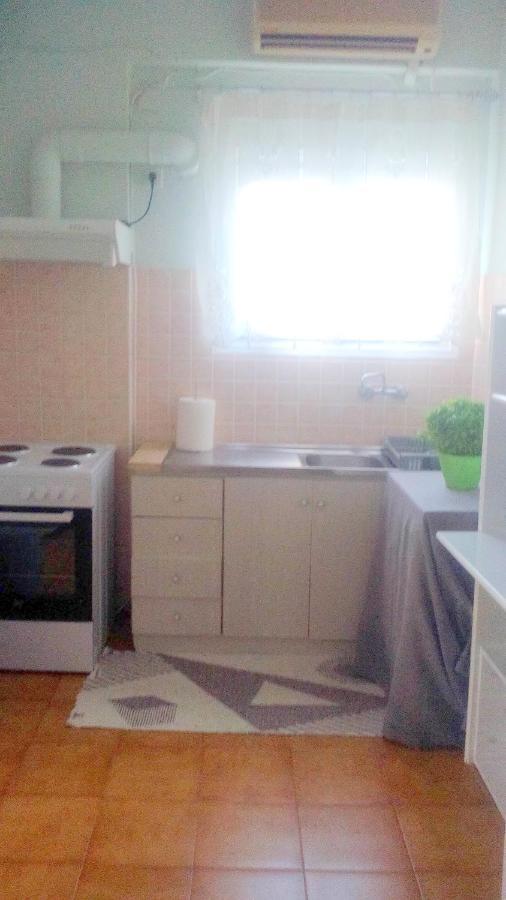 Estia Holiday Apartment & Studio วาธี ภายนอก รูปภาพ