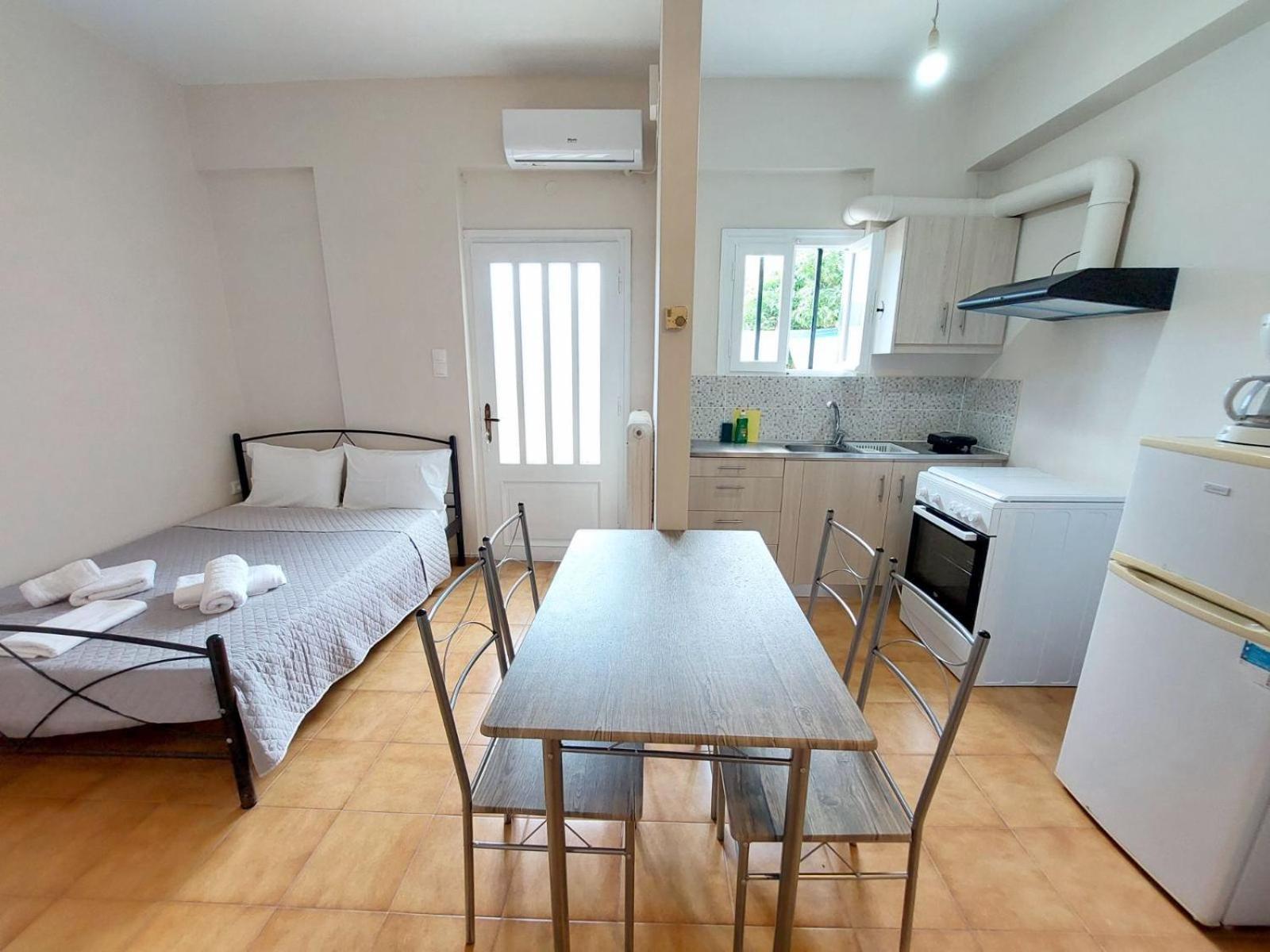 Estia Holiday Apartment & Studio วาธี ภายนอก รูปภาพ